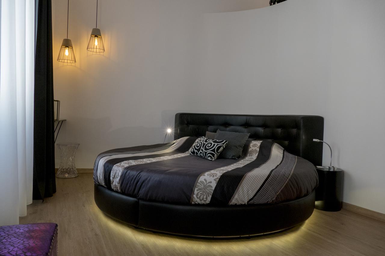 Myo Charming House Holiday home *